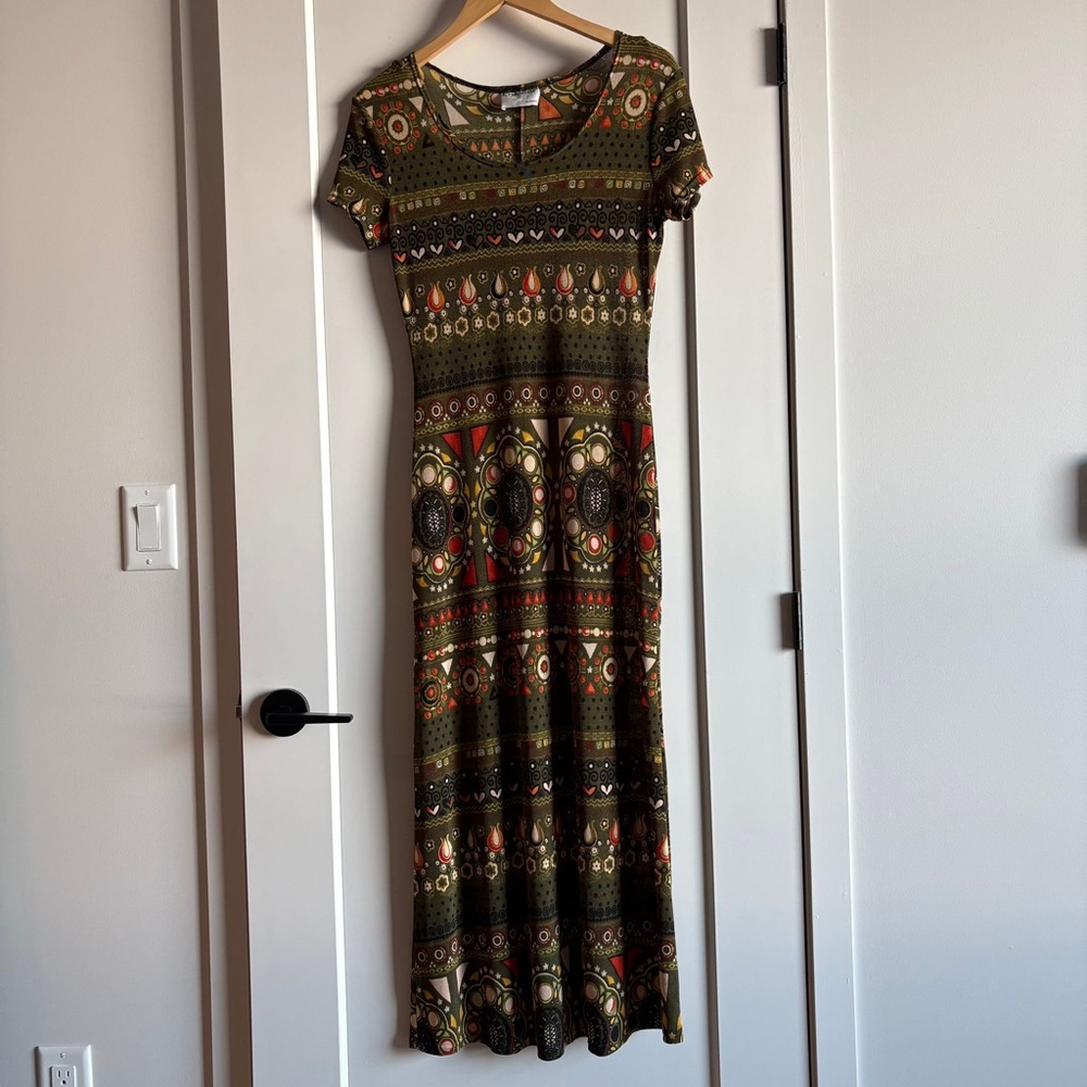 L’Atelier Clientele Artsy Geometric Column Maxi Dress |  80s-90s Gallerycore